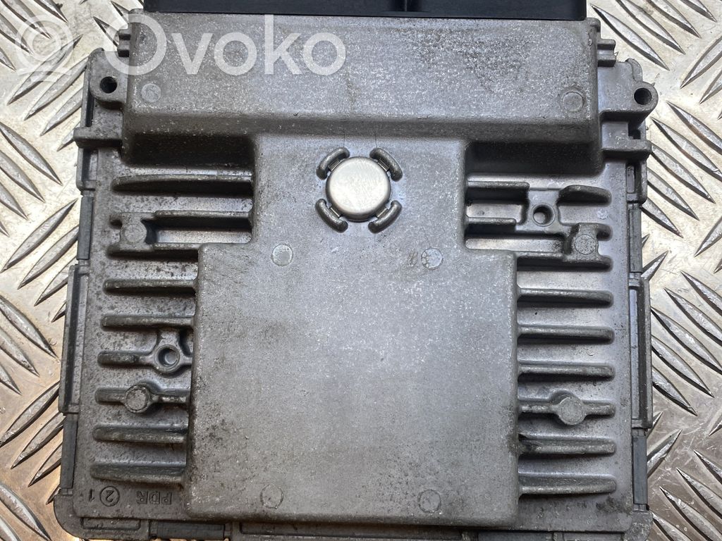Volkswagen Polo V 6R Engine control unit/module 