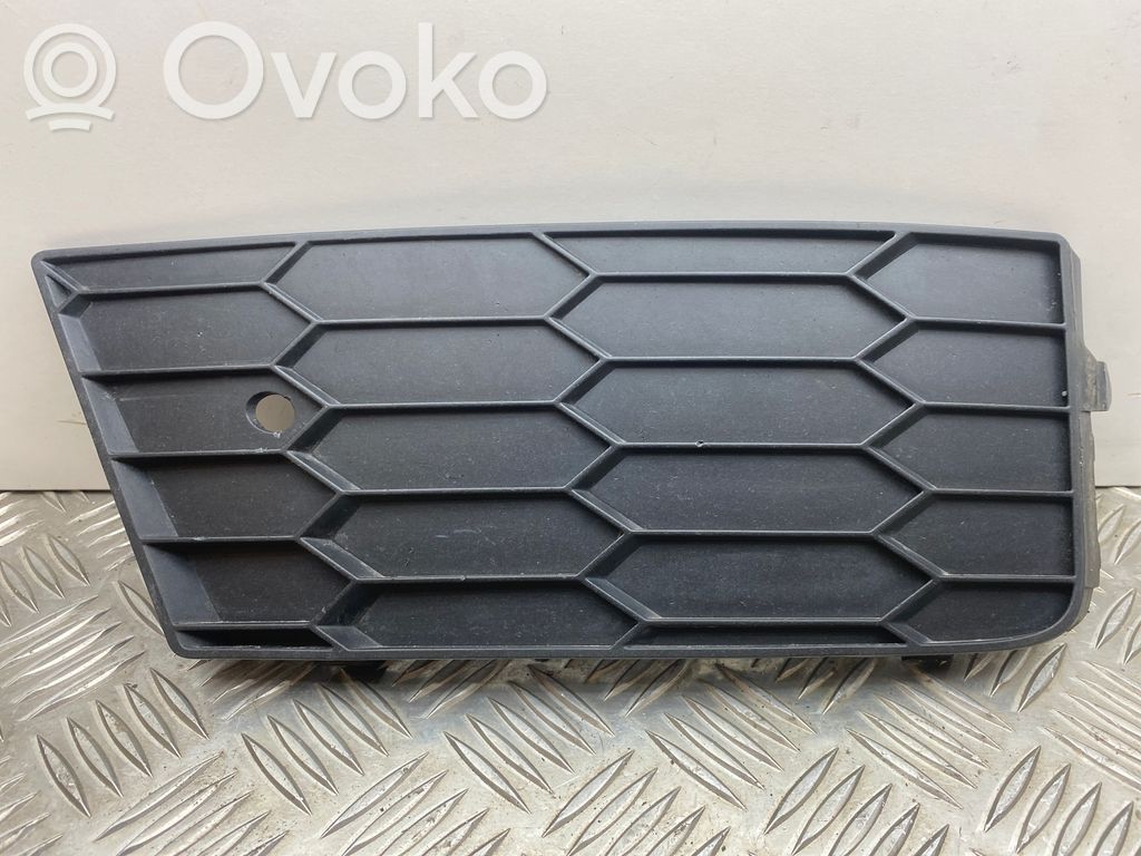 Skoda Octavia Mk3 (5E) Grilă inferioară bară față 