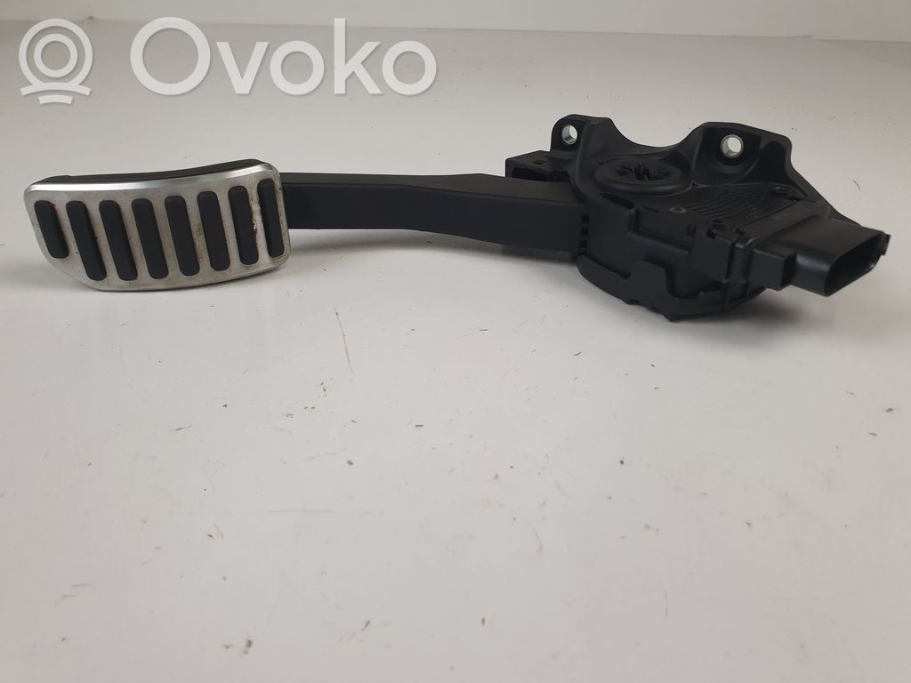 Volvo S60 Accelerator throttle pedal 