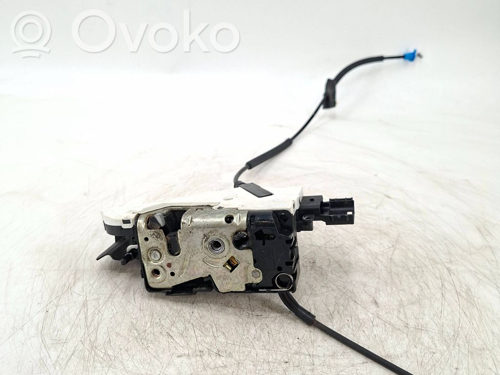 Citroen C4 I Picasso Front door lock 