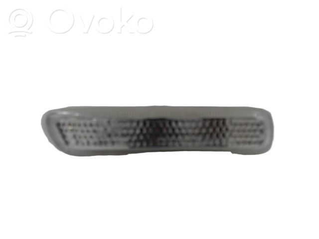 BMW 3 E46 Front fender indicator light 