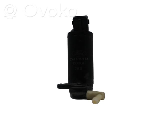 Mazda 2 Windscreen/windshield washer pump 