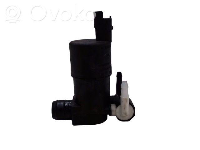 Windscreen/windshield washer pump   643475,0000643475,0000643492,04408575,04410722,116925,1298500100,150059210,150059310,15SKV013,190361,20126,289200004R,28920BU010,33215,4408575,4410722,55126,6001549443,6001549444,643460,643470,643475,643492,643498,643770,7500126,7700428336,7700428386,7700428390,7700430078,7700436687,8200030639,8200194414,88211,88214,91160063,93160293,954600,9641553980,9643447980,9722,LG260,SP033