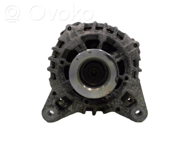 Renault Clio III Generatore/alternatore 