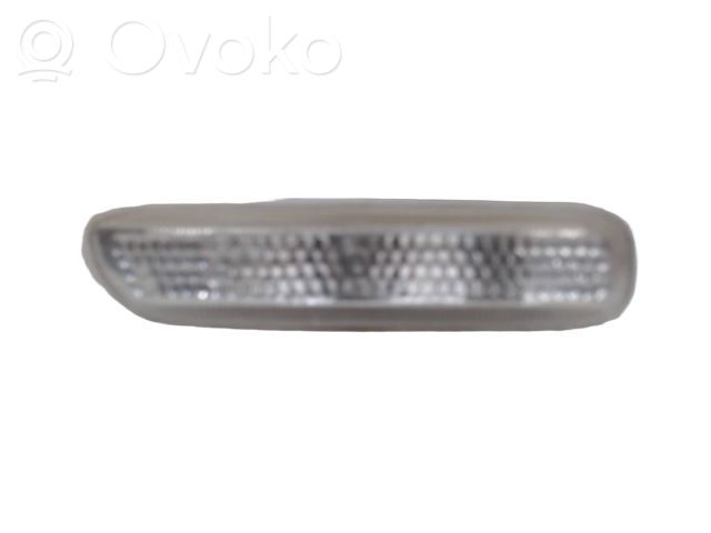 BMW 3 E46 Front fender indicator light 