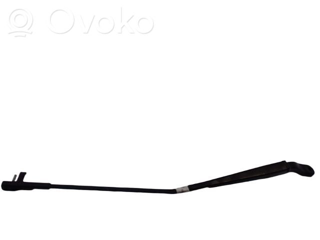Mazda 3 I Front wiper blade arm 