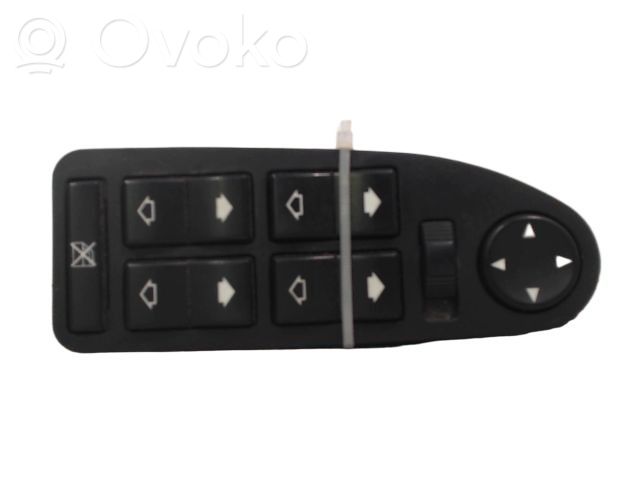Electric window control switch   61319362769,61319362769,8368966