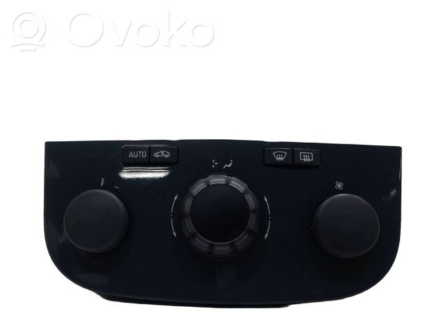 Opel Corsa D Panel klimatyzacji 