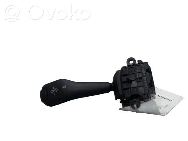 BMW X3 E83 Indicator stalk 
