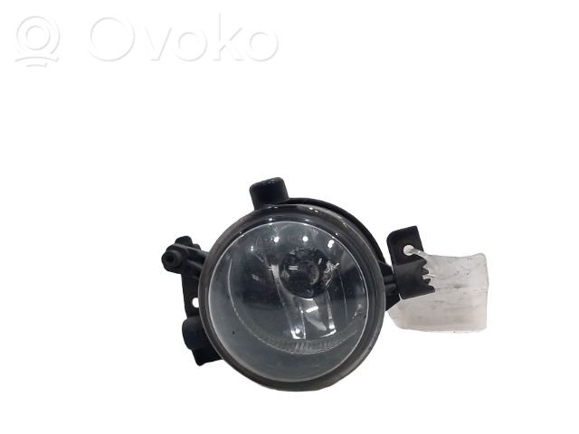 Luz de niebla delantera   1481007,1234881,13316771,13316801,1465089,1471730,1481007,190408001,2901401,2911400,309017,39011568,39011569,3M5115K201AA,3M5115K202AA,3M5115K202AB,4312010LUE,609039,718121602222,BSG30815002