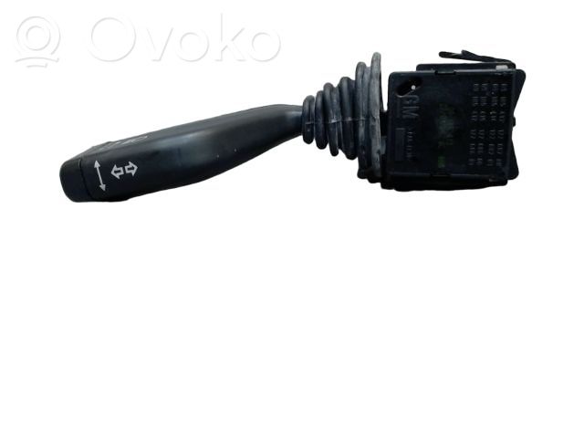 Opel Corsa C Manetă semnalizator 