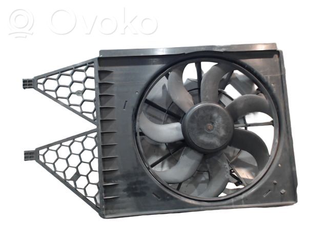Volkswagen Golf IV Ventilator electric răcire radiator 