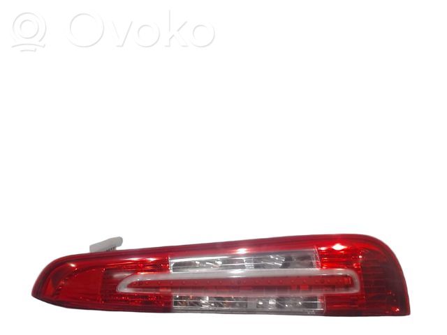 Ford C-MAX I Rear/tail lights 