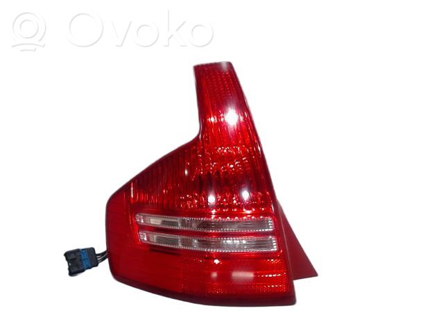Takavalot   6350T8,00006350T8,051472A,05370715,054172A,0970931,16228031,2201853,354050011,4072191,42411061,5521919LUE,6350EE,6350J1,6350T8,718121201922,CI4244164,CI4244164VIS,GP0866,LL192L