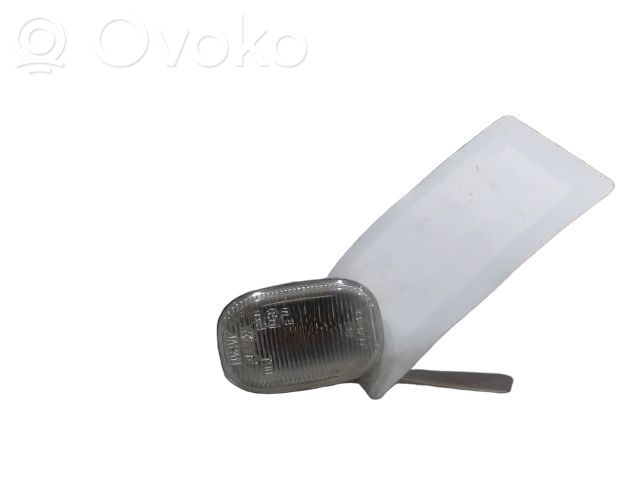 Lexus RX 300 Front fender indicator light 