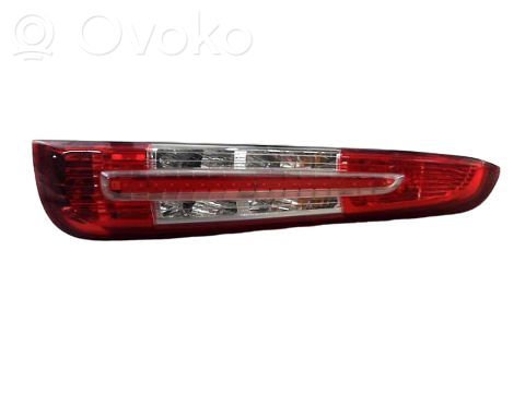 Ford C-MAX I Rear/tail lights 
