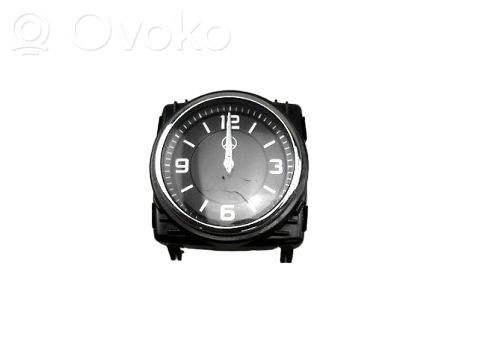 Mercedes-Benz E W238 Clock 