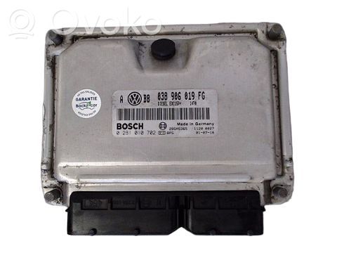 Volkswagen Golf IV Engine control unit/module ECU 