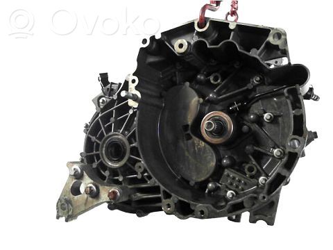 Manual 6 speed gearbox   55262793,55220248,55262793