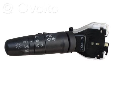 Suuntavilkun vipu   25540ED50A,25540ED50A