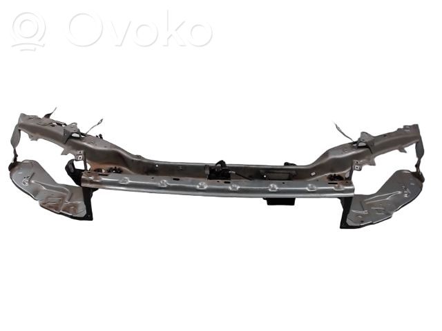 Volvo S40 Pas przedni 