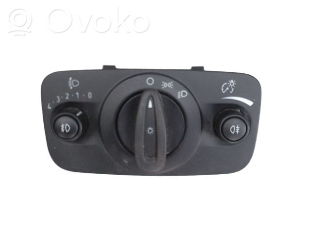 Light switch   1787110,10099371,1787110