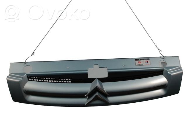 Citroen Berlingo Maskownica / Grill / Atrapa górna chłodnicy 