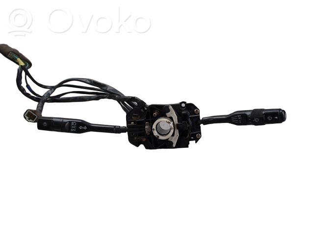 Hyundai Galloper Interruptor/palanca de limpiador de luz de giro 