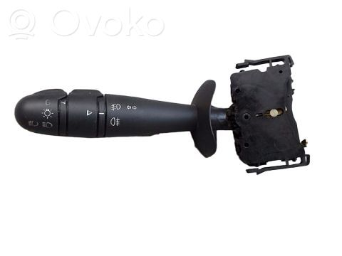 Commodo de clignotant   8200110132,8200110132,8200328896
