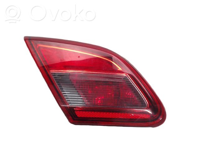 Opel Corsa E Lampy tylnej klapy bagażnika 