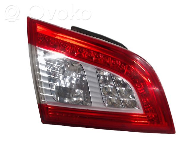 Peugeot 508 Lampy tylnej klapy bagażnika 