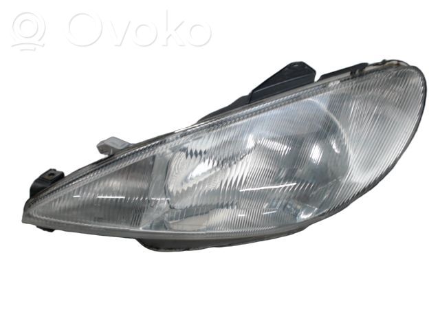 Peugeot 206 Lampa przednia 