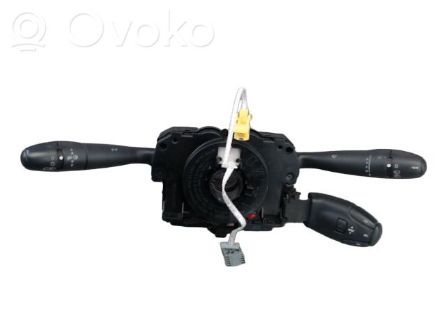 Commodo, commande essuie-glace/phare   98069808XT,6242GC,6242VV,6242X1,70477111,9660144077,9660145477,9664041777,9664045677,9666012077,96660120XT,98069808XT,V22800013