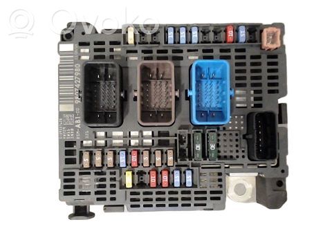 Citroen C4 II Fuse module 