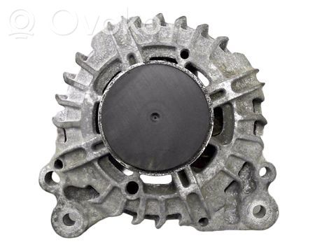 Volkswagen Golf VI Generator/alternator 