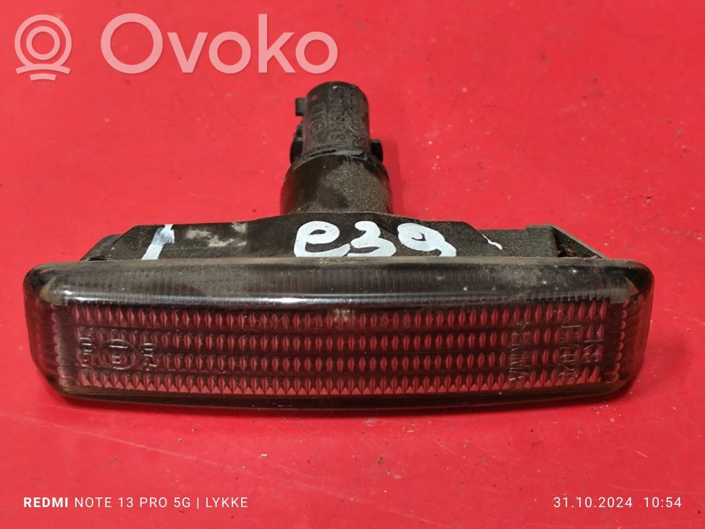 Front fender indicator light   8360205