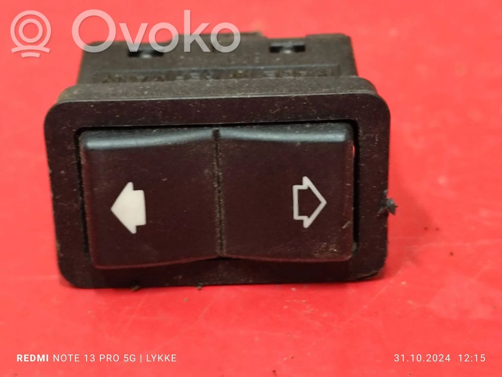Quarter vent window switch   8368974