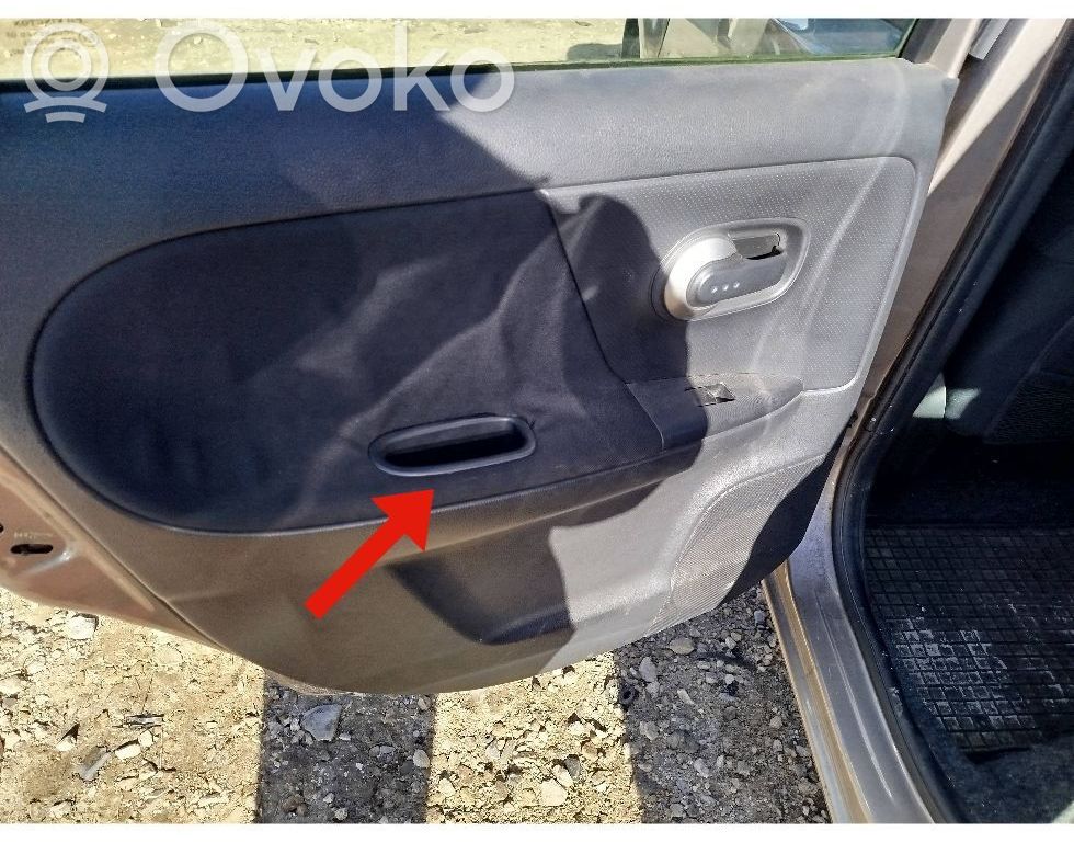 Nissan Note (E11) Bolsillo almacenamiento de puerta trasera 