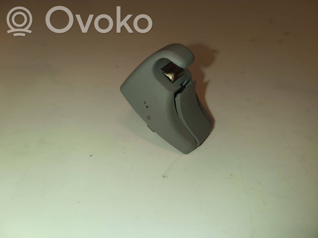 Sun visor clip/hook/bracket