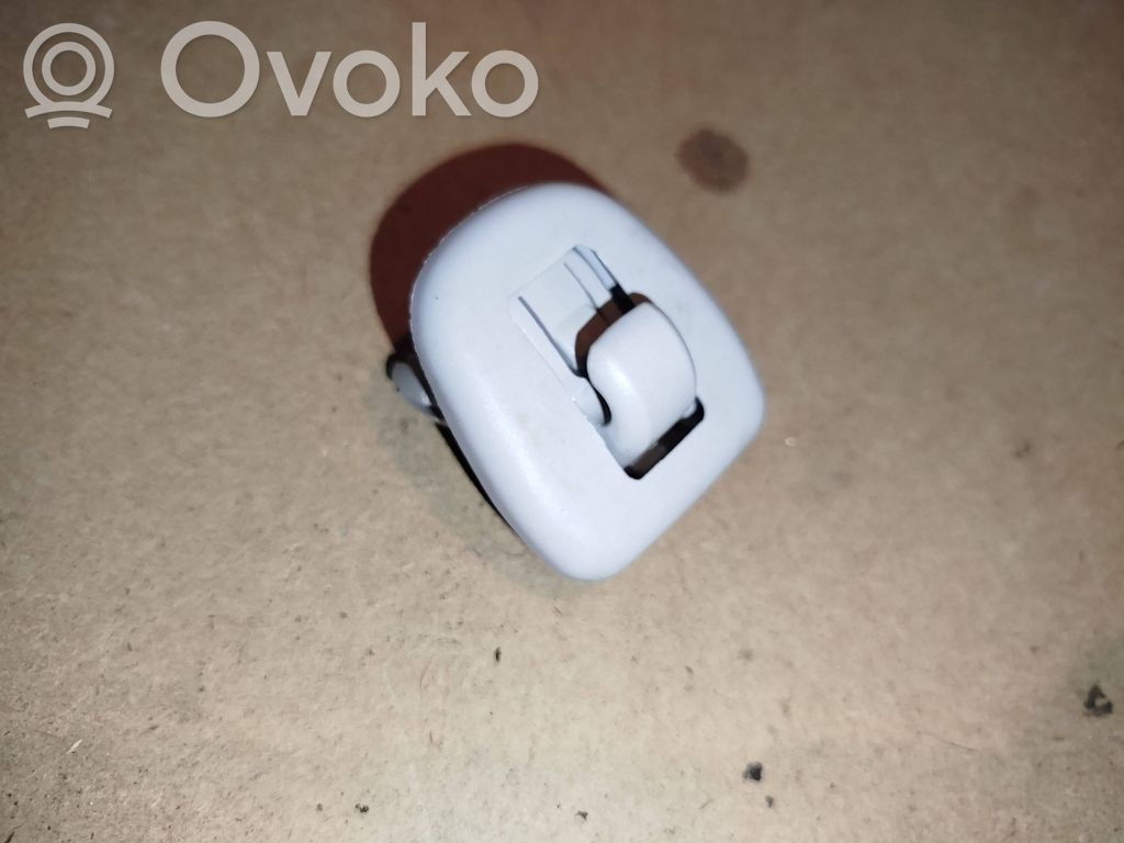 Sun visor clip/hook/bracket