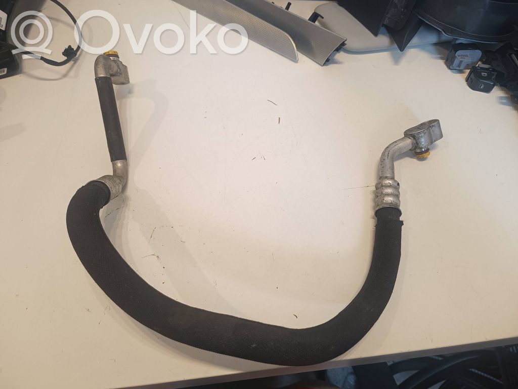 Audi A4 S4 B8 8K Conductă/furtun aer condiționat (A/C) 