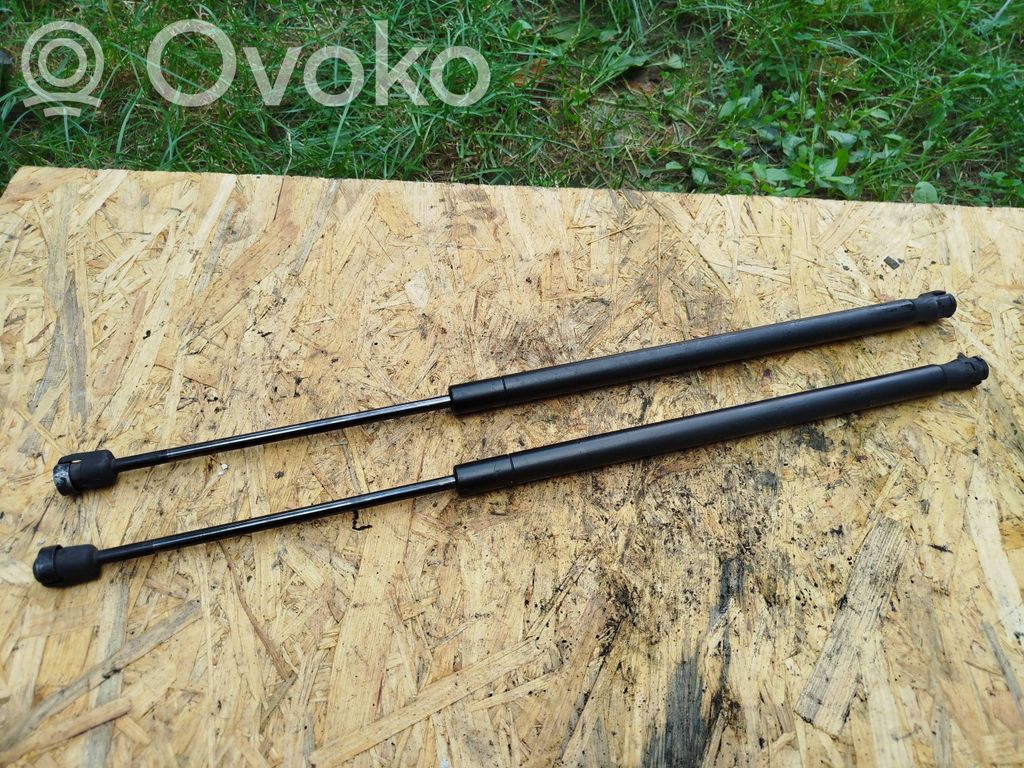 Smart ForFour I Tailgate/trunk strut/damper 