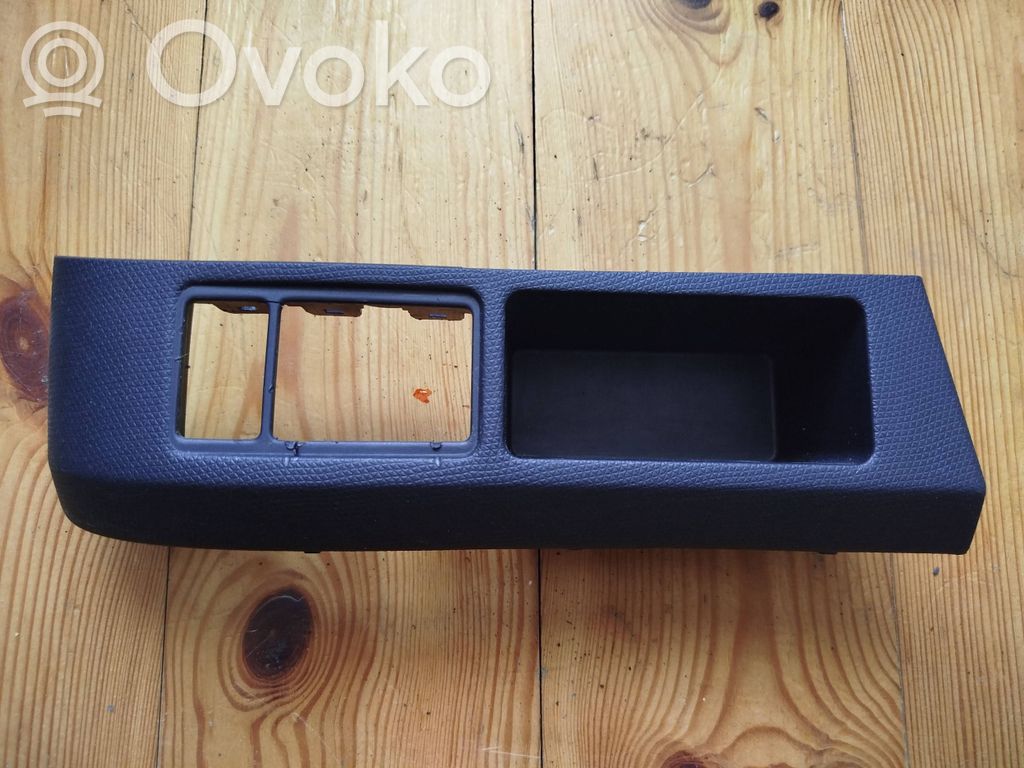 Nissan Micra Mirror switch trim 