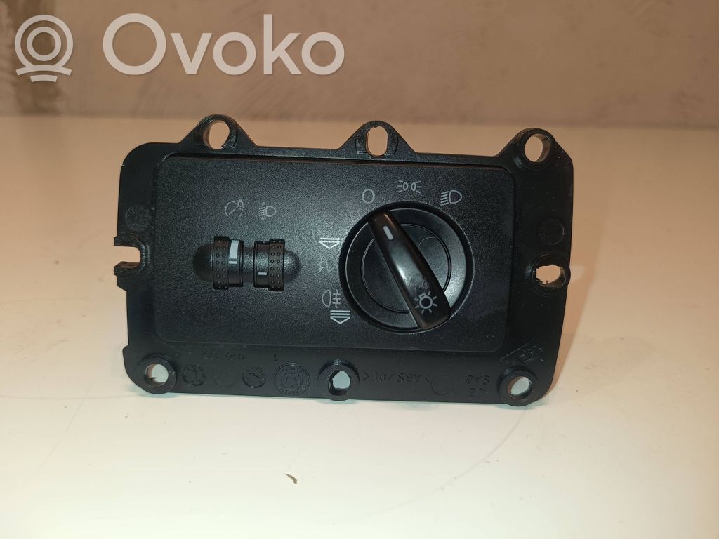 Skoda Fabia Mk1 (6Y) Interruptor de control de altura del faro delantero 
