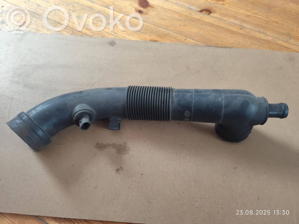 Opel Corsa D Rura / Wąż dolotowy powietrza 