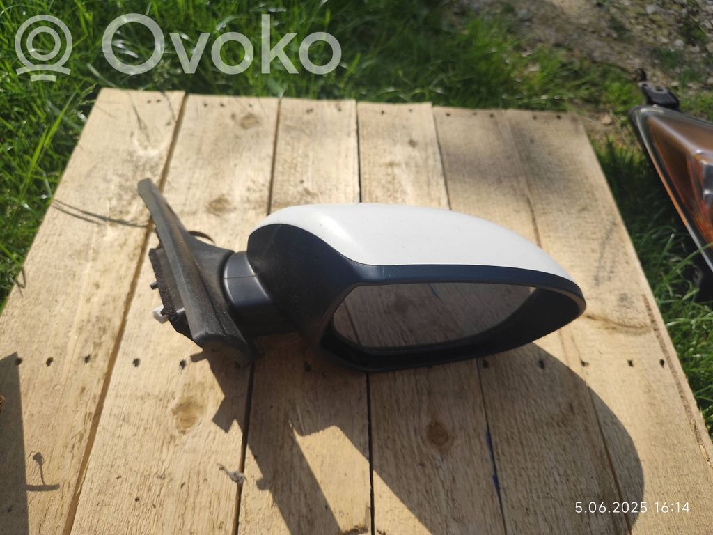 Mazda 3 II Etuoven sähköinen sivupeili 