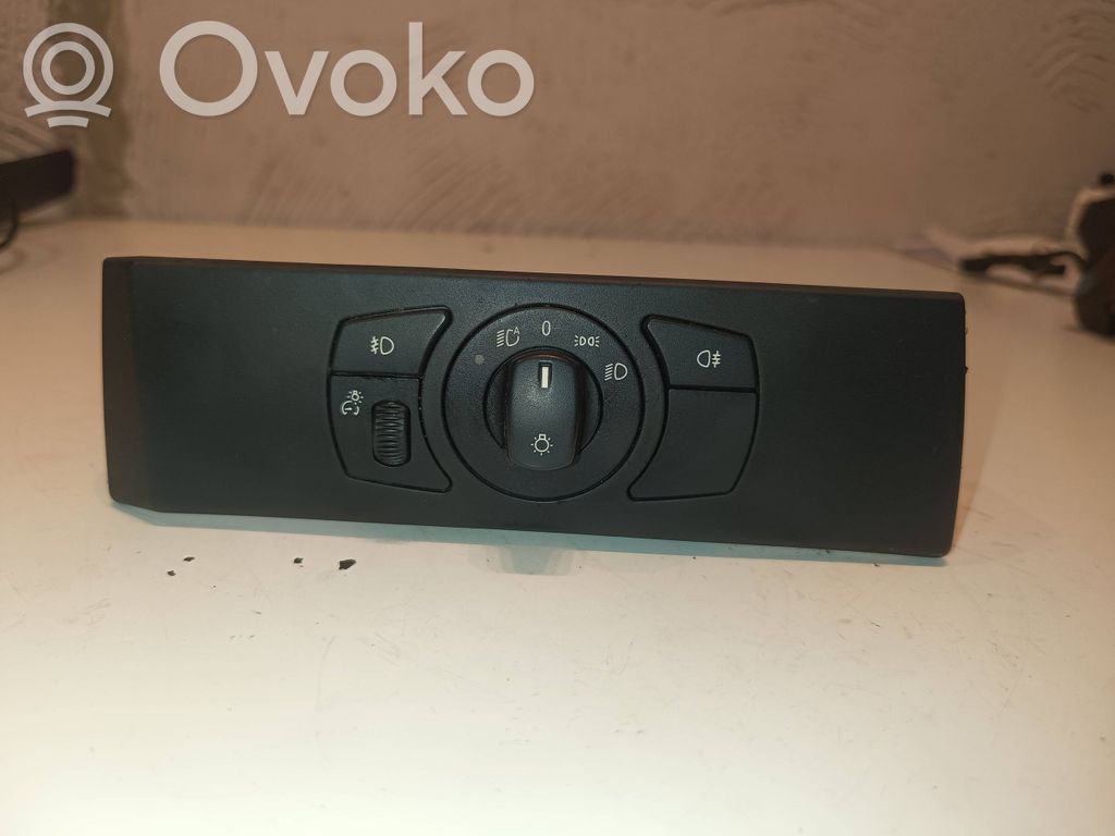 BMW 5 E60 E61 Przełącznik świateł 