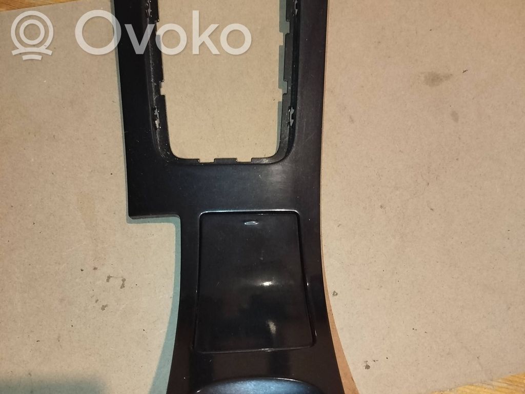 Ramka drążka zmiany biegów   9647822077,9650233577,9617822177,9644584877