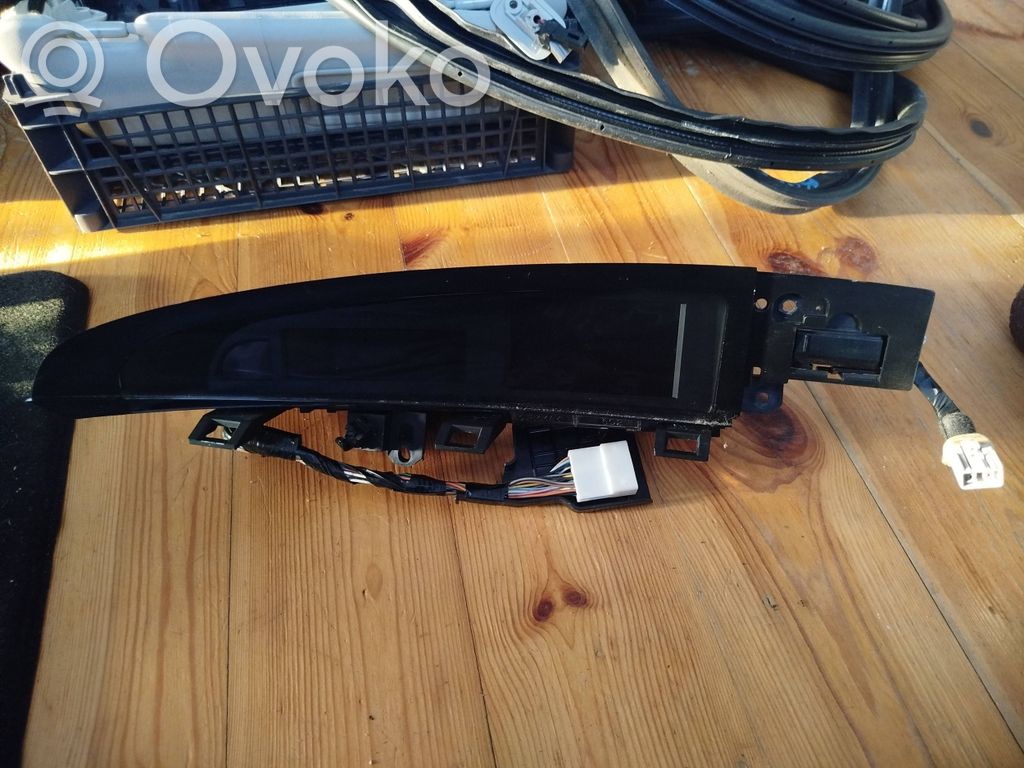 Mazda 3 II Screen/display/small screen 
