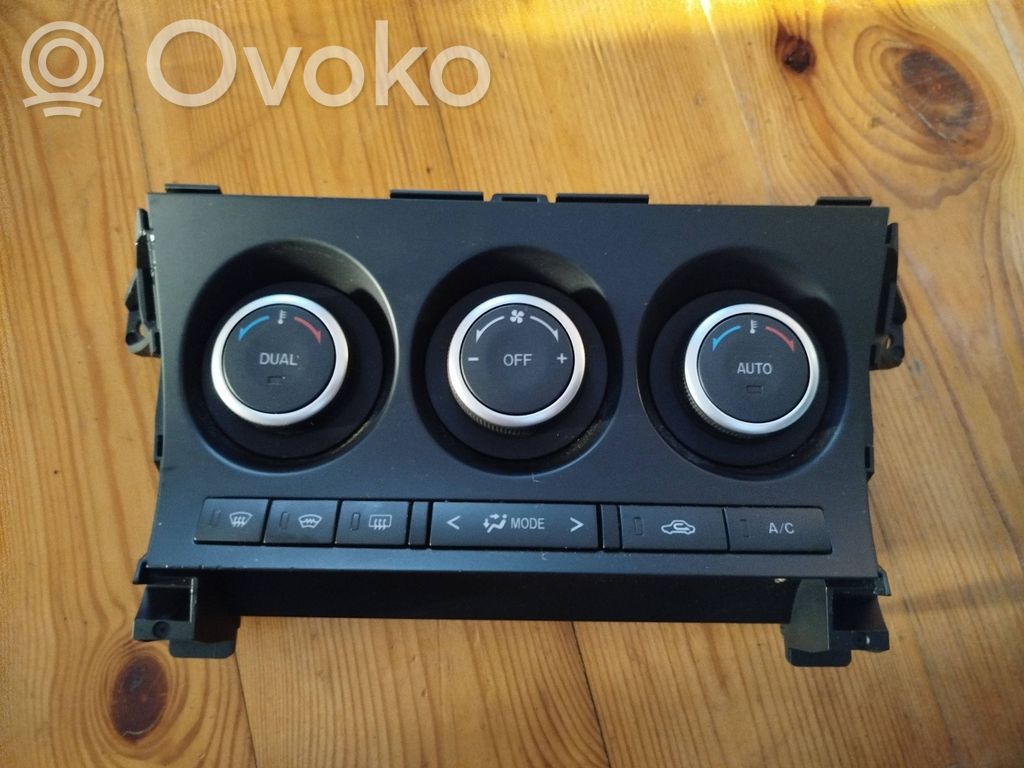 Mazda 3 II Climate control unit 
